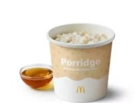 Porridge-with-Lyles-Golden-Syrup®